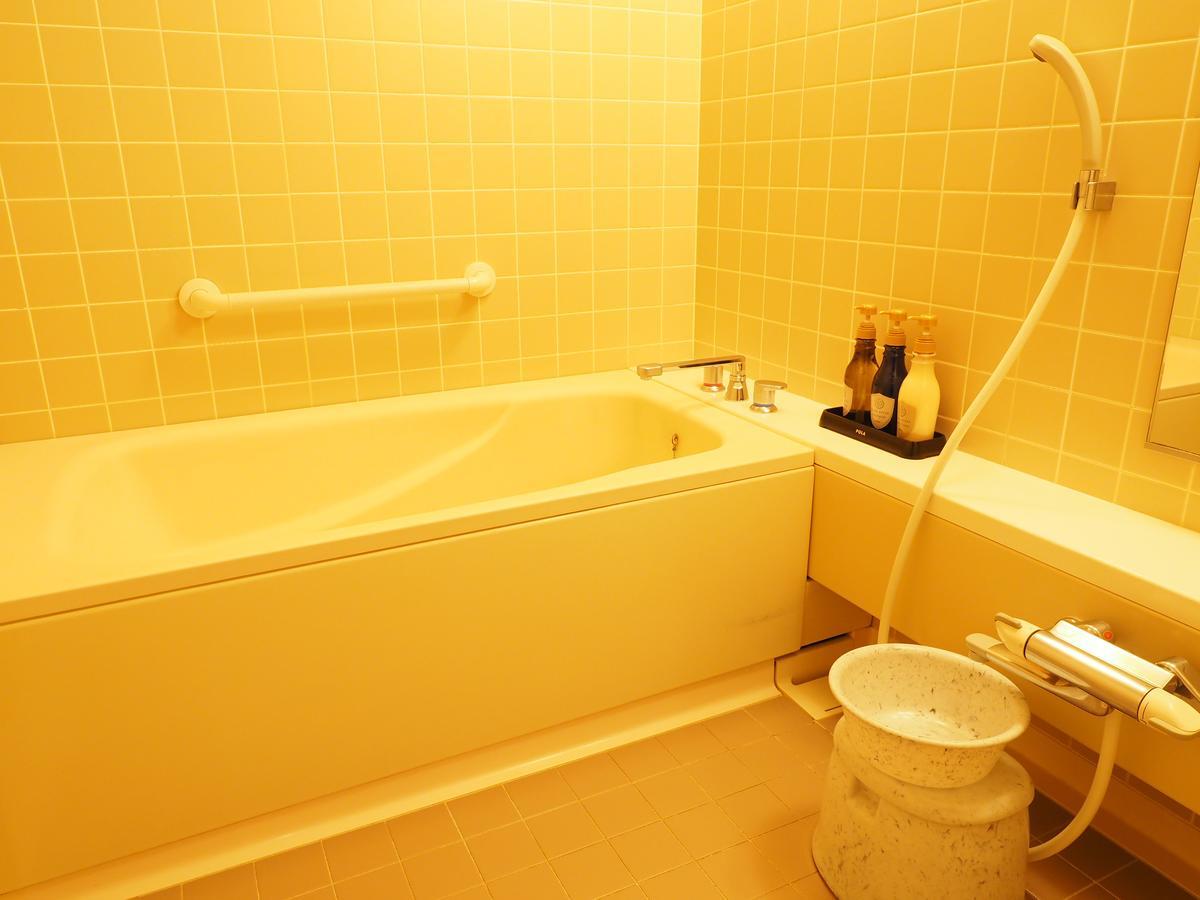 Log Hotel Larch Lake Kanayama Minamifurano Room photo